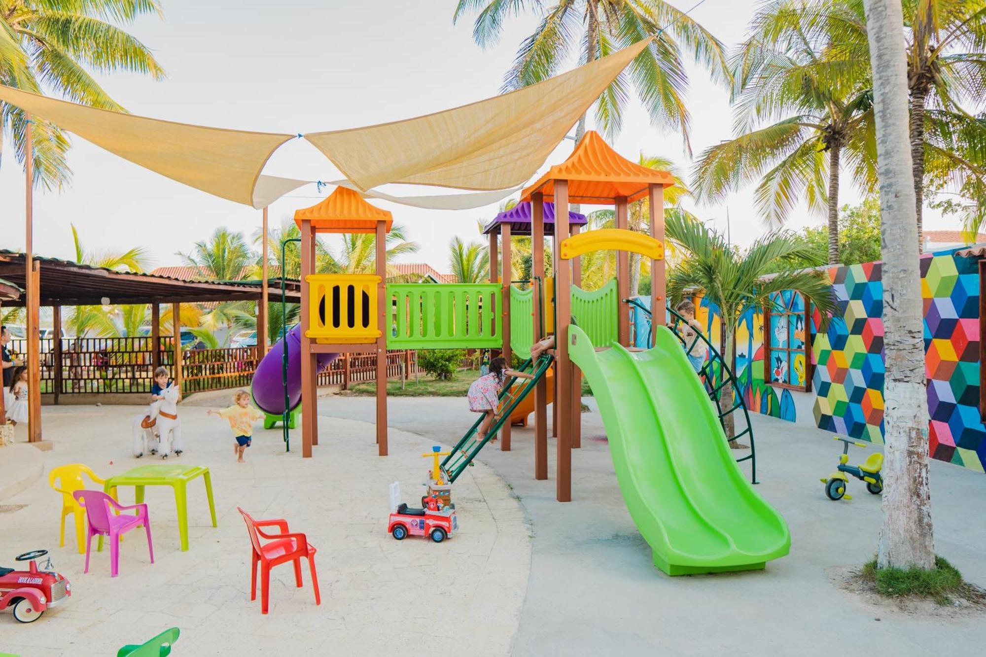 Playa Palmeras - Vía Al Mar Hotel