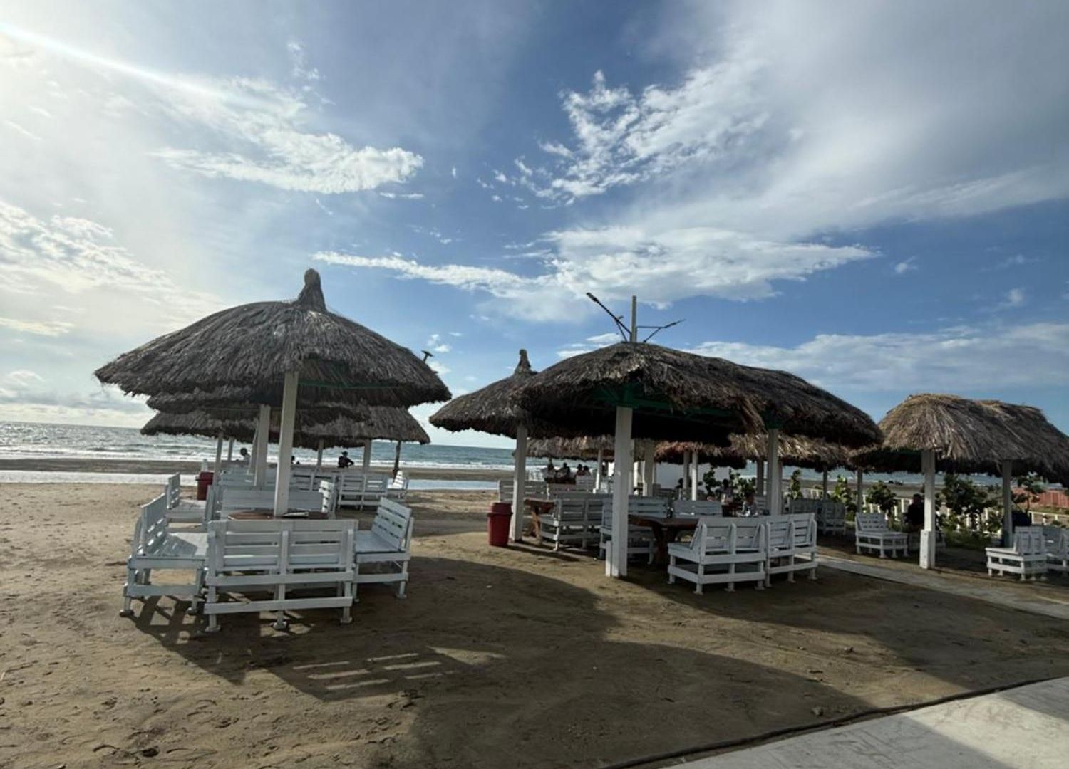 Playa Palmeras - Vía Al Mar Hotel Cartagena