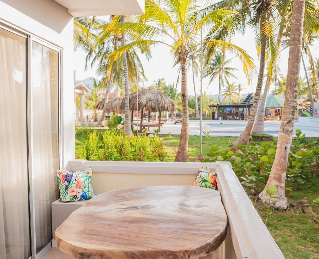 Playa Palmeras - Vía Al Mar Hotel