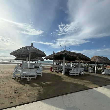 Playa Palmeras - Via Al Mar Hotel Cartagena