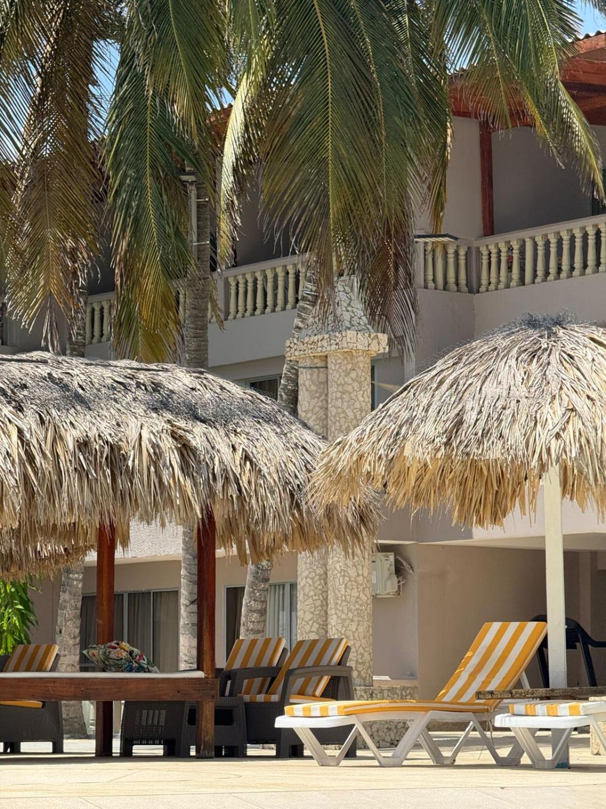 Hotel Playa Palmeras