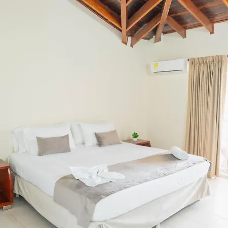 Playa Palmeras - Via Al Mar Hotel 3*