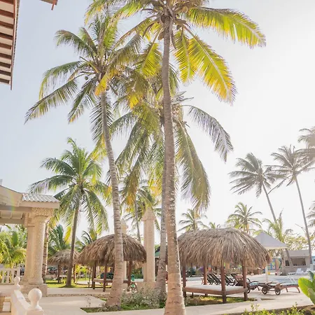 Playa Palmeras - Via Al Mar Hotel Cartagena