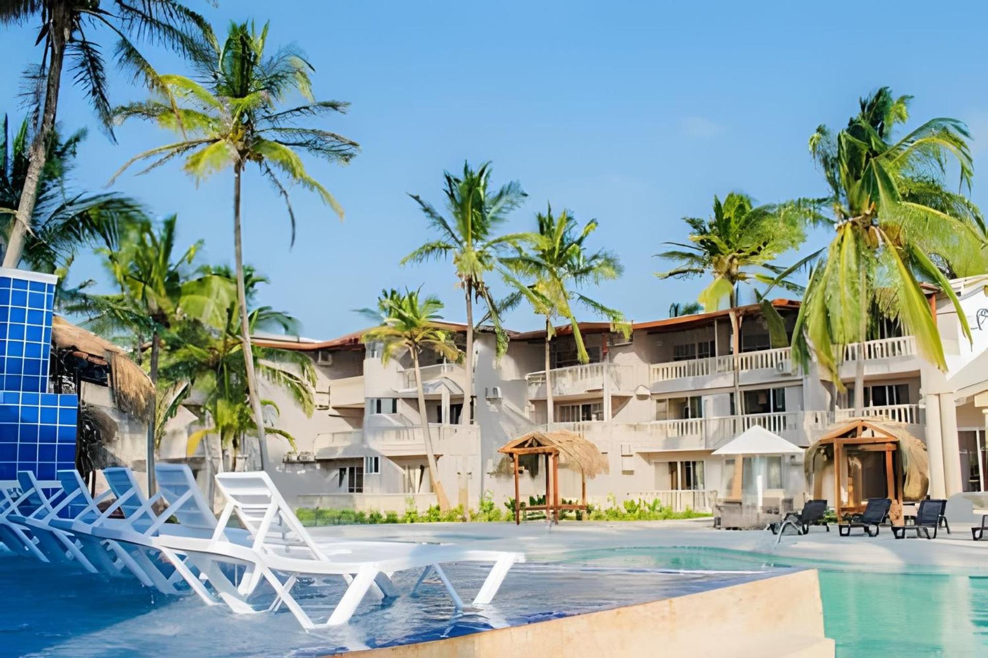 Playa Palmeras Hotel 3*